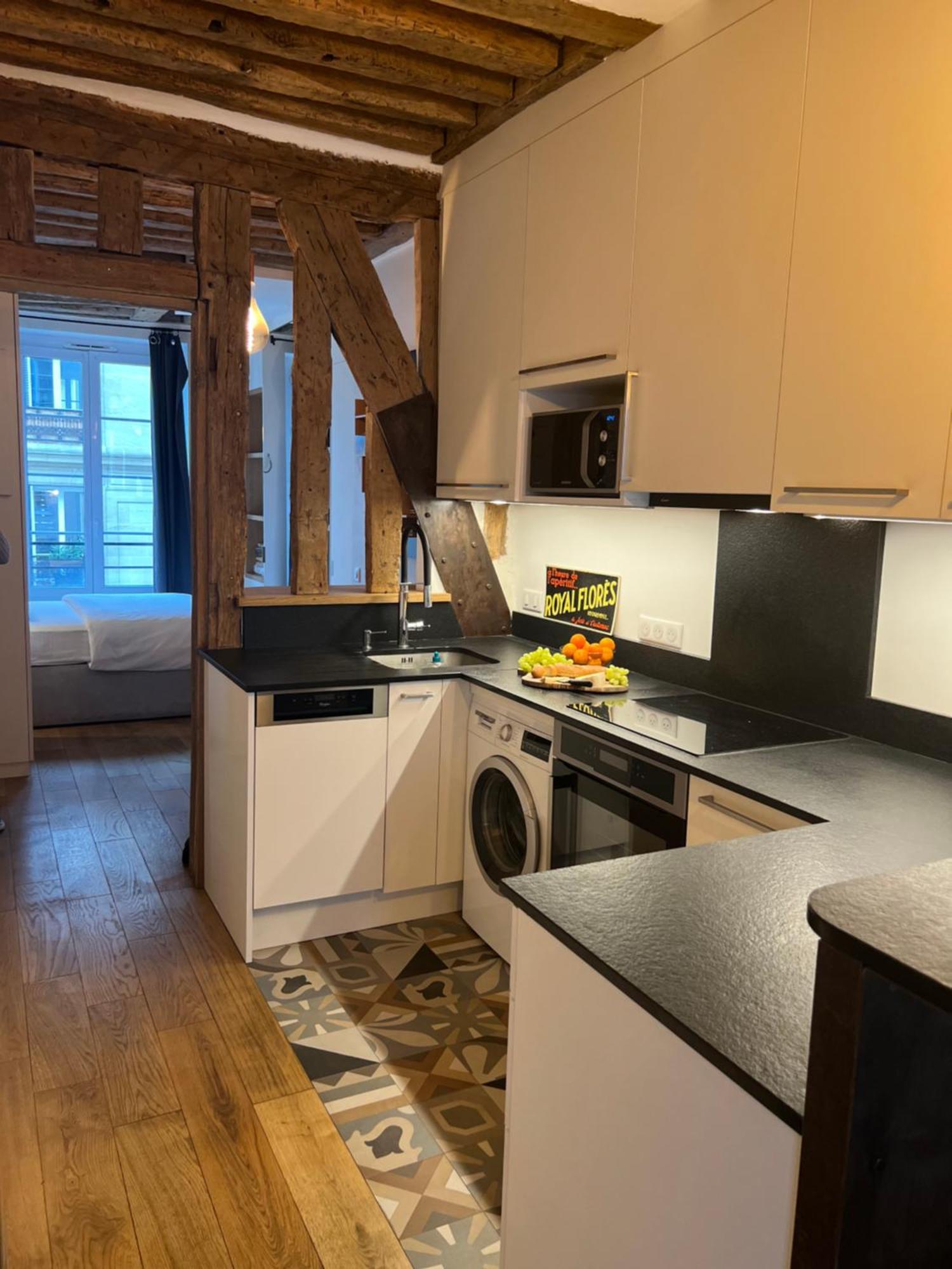 Appartement A Saint-Paul En Plein Coeur Du Marais 4 Pers Paris Bagian luar foto