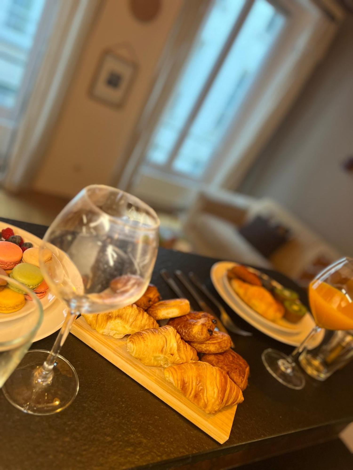 Appartement A Saint-Paul En Plein Coeur Du Marais 4 Pers Paris Bagian luar foto
